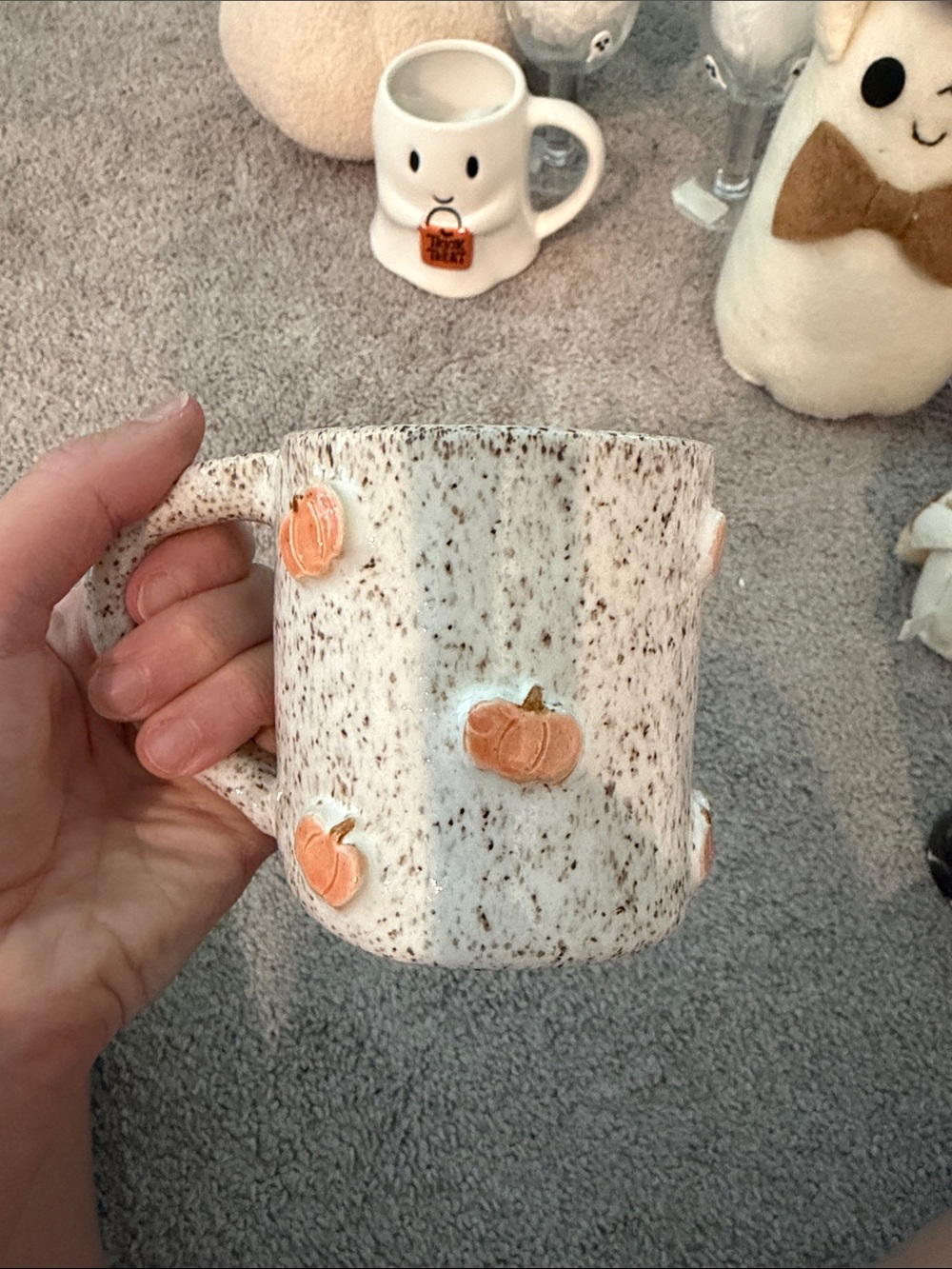 Speckled Ceramic Mug with Raised Peach Pumpkins